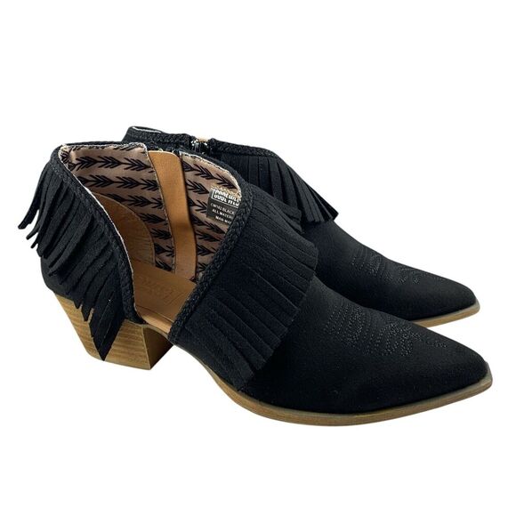 Code West Women's Retweet Ankle Booties 6.5M Black Faux Suede Fringe Block Heel - Picture 1 of 11